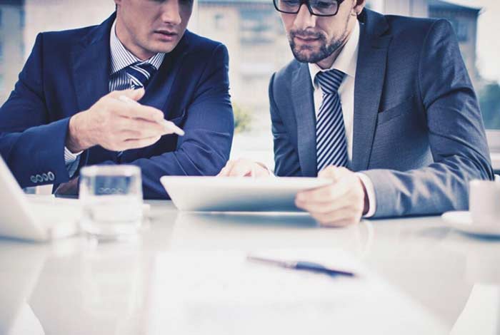 ارائه مشاوره تخصصی - وجه تمایز بهترین و معتبرترین شرکت های مهاجرتی